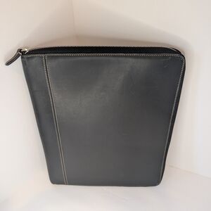 Vintage Coach Zip Up Leather Business Portfolio - Good Pre-owned Condition